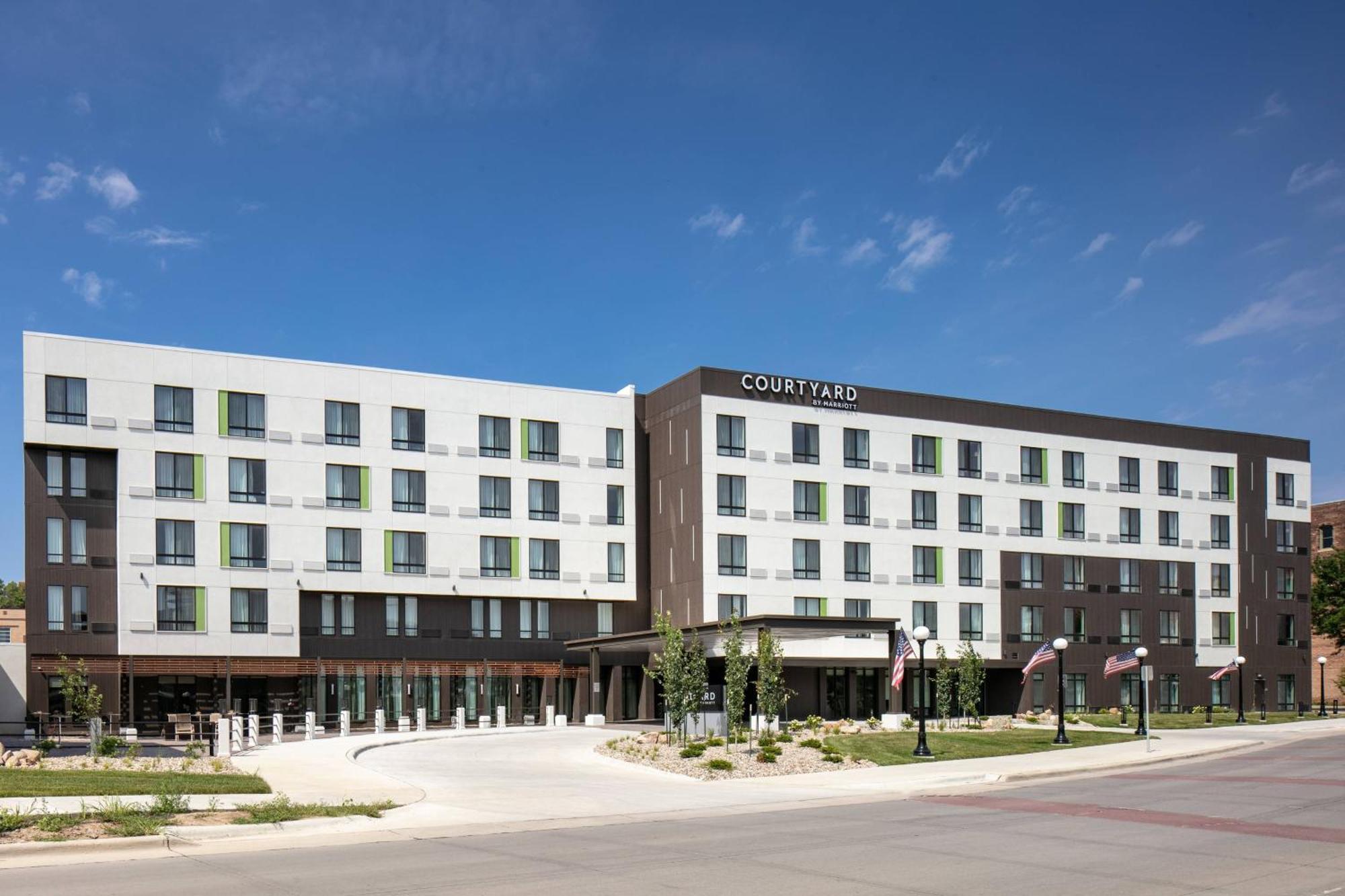 Courtyard Sioux City Downtown/Convention Center Ngoại thất bức ảnh
